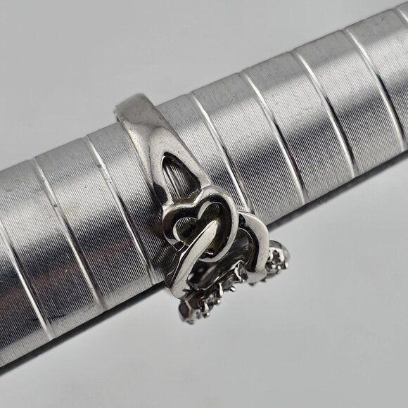 R.S. Covenant Silver Tone Clear Cubic Zirconia Heart Ring Size 5 - Picture 4 of 10